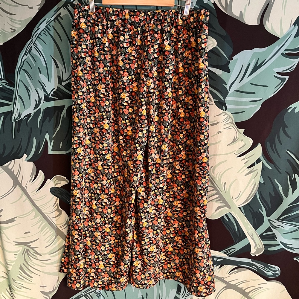 Wide leg floral pant